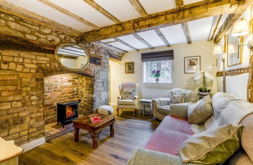 Much Wenlock Cottage | 3 Bed in Callaughton (oc-b34809)