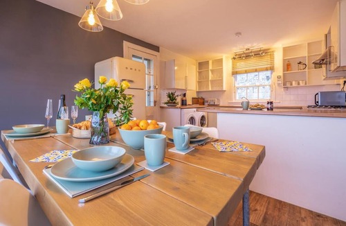 Dysart Cottage | 3 Bed in Dysart (oc-p34376)