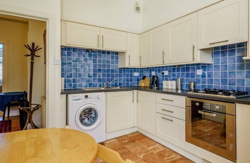 New Town Cottage | 3 Bed in Edinburgh (oc-79008)