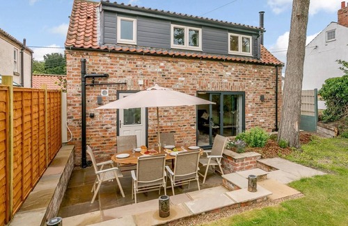 Storwood Cottage | 3 Bed in Ellerton (oc-78530)