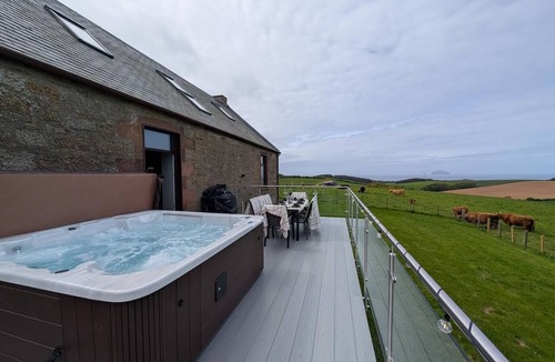 Girvan Cottage | 3 Bed in Girvan (oc-96394)