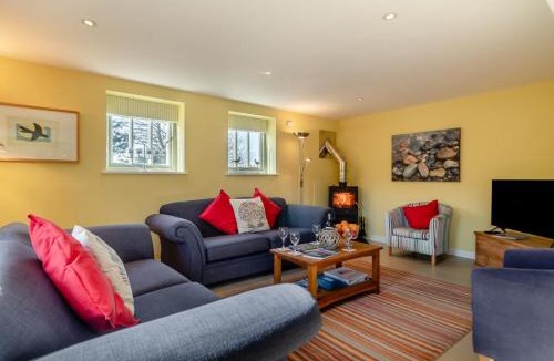 Knodishall House | 3 Bed in Knodishall oc-wbco