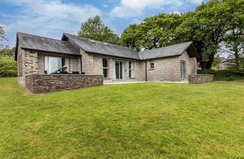 St Mellion House | 3 Bed in Saltash (oc-87716)