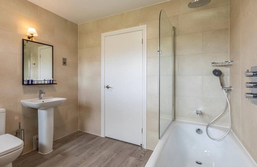 St Mellion House | 3 Bed in Saltash (oc-87711)