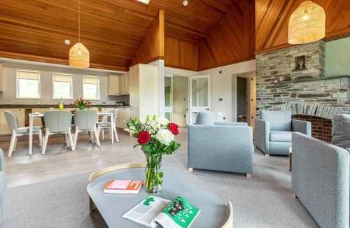 St Mellion House | 3 Bed in Saltash (oc-87717)