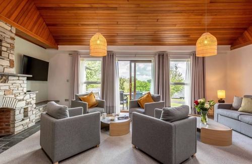 St Mellion House | 3 Bed in Saltash (oc-87718)