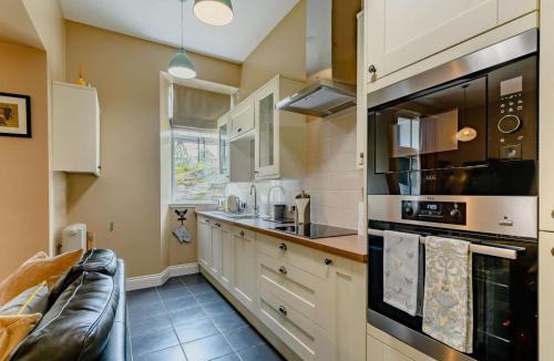 Stronachlachar House | 3 Bed in Stirling oc-78670