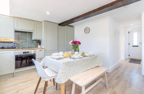 Westleton Cottage | 3 Bed in Westleton (oc-n32110)