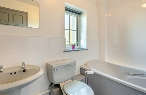 Dean Cottage | 3 Bed in Workington (oc-92628)