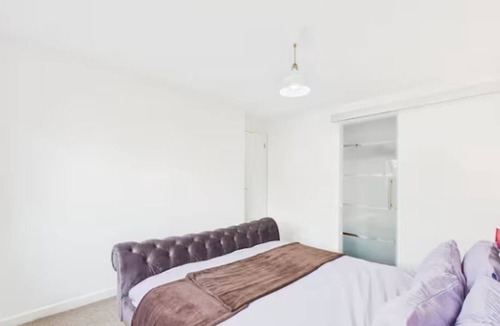 Reading House | 3-Bed Semi-Detached, Perfect for Work & Family