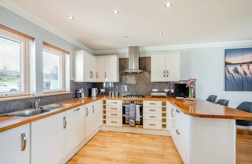 Innellan Cottage | 3 bedroom accommodation in Port Lamont near Dunoon