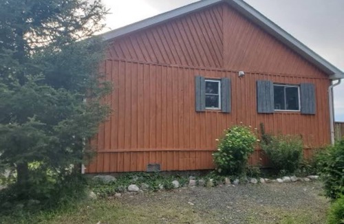 Elliot Lake Cottage | 3 Bedroom 1.5 Bathroom Lakefront cottage. 270 ft. water line. Very private.