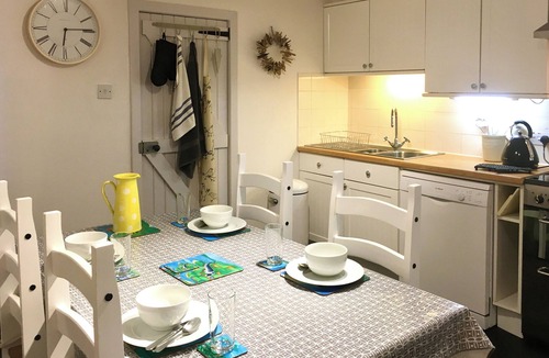 Catacol Cottage | 3 bedroom accommodation in Catacol, near Lochranza