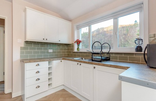 Muir of Ord Cottage | 3 bedroom accommodation in Strathconon, near Strathpeffer