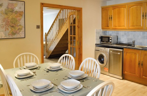 Drumnadrochit Cottage | 3 bedroom accommodation in Drumnadrochit, near Inverness
