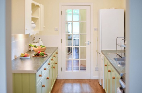 Girvan Cottage | 3 bedroom accommodation in Girvan