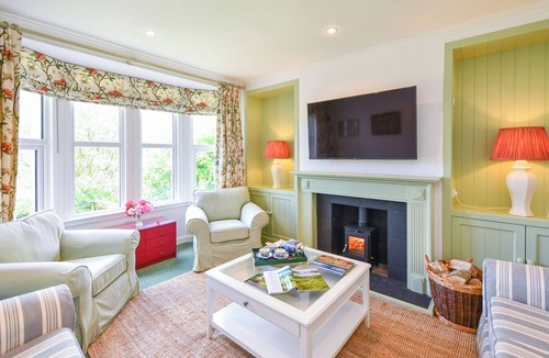 Girvan Cottage | 3 bedroom accommodation in Girvan