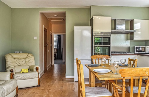 Poole Cottage | 3 bedroom accommodation in Poole