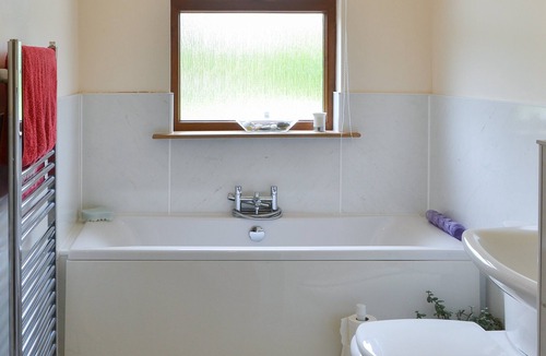 Annan Cottage | 3 bedroom accommodation in Brydekirk, Annan