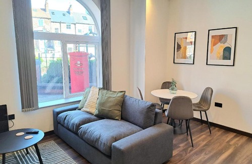 Hull Old Town Apartment | 3 Bedroom Apartment in Converted Brewery