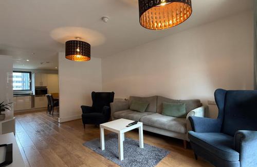 Wembley Park Apartment | 3 Bedroom flat 5 mins walk from Wembley Stadium and Arena 15 mins from Baker Street Central London 5 mins walk from Wembley Park Station Fare Zone 4