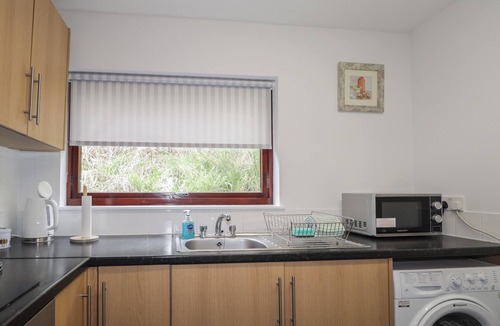Contin Cottage | 3 BRUAICH COTTAGES, romantic, with open fire in Strathpeffer