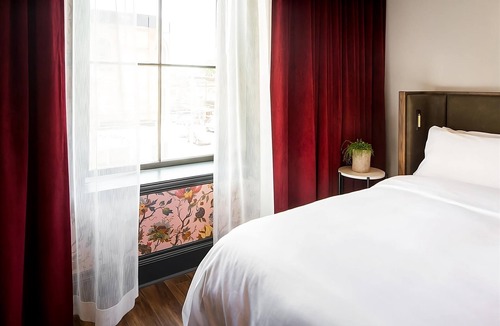 Riverside Hotel | 3 Corner King Suite in East End Toronto | Pet Friendly