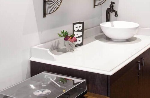 Riverside Hotel | 3 East End Toronto Suites | Broadview Ave