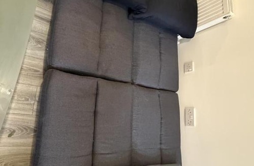 Glasgow Apartment | 3 Person 10-Minute City Escape Apartment near Hampden Park Stadium