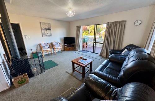 Hanmer Springs House | 32 Alpine Ave