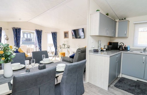 Felinfach Cottage | 33 Woodpecker Lodge