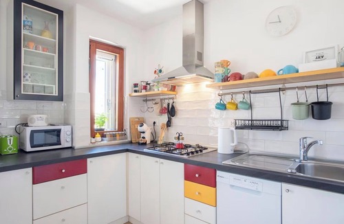 Castellammare di Stabia Apartment | 3Bed-room apartment with mountain view