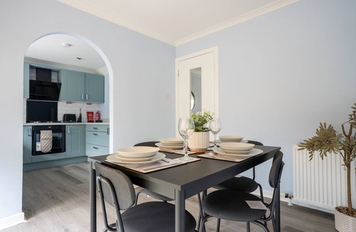 Broxburn House | 3BR House By Caledonia Luxe Stays Broxburn