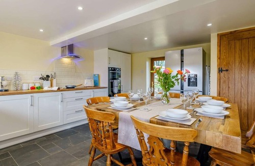 Llanvair Kilgeddin Cottage | 4 Bed in Abergavenny (oc-88014)