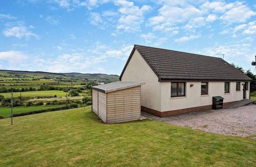 Blackwaterfoot Cottage | 4 Bed in Isle Of Arran (oc-95184)