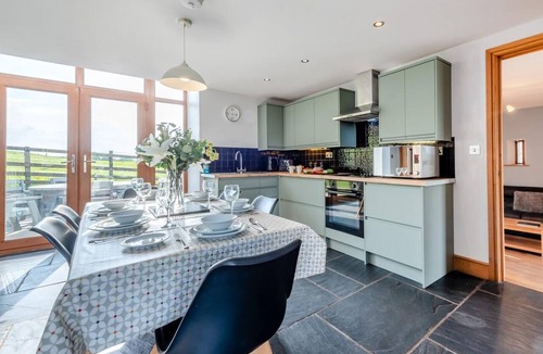 Kidwelly Cottage | 4 Bed in Kidwelly (oc-cwrty)