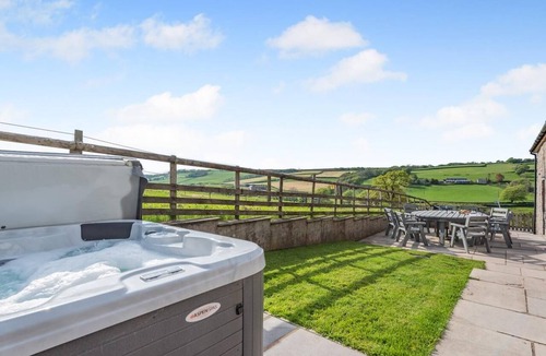 Kidwelly Cottage | 4 Bed in Kidwelly (oc-cwrty)