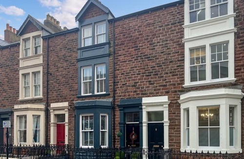 Maryport Cottage | 4 Bed in Maryport (oc-l44920)