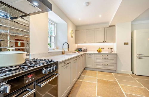 Mabe Cottage | 4 Bed in Penryn (oc-c27969)