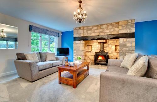 Waren Mill House | 4 Bed in Waren Mill oc-24339