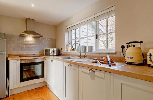 Westleton House | 4 Bed in Westleton oc-s27303