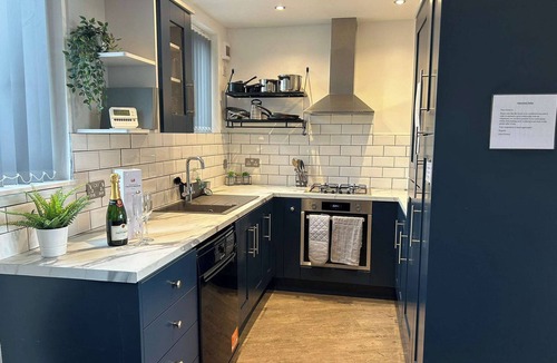 Thornton-Cleveleys Cottage | 4 bedroom accommodation in Thornton-Cleveleys, near Blackpool