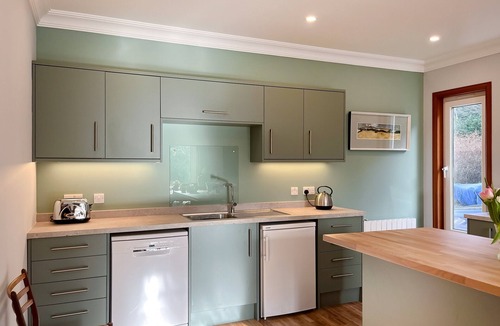 Tayvallich Cottage | 4 bedroom accommodation in Tayvallich, near Lochgilphead