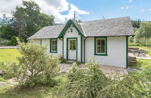 Strathblane Cottage | 4 bedroom accommodation in Invertrossachs, near Callander