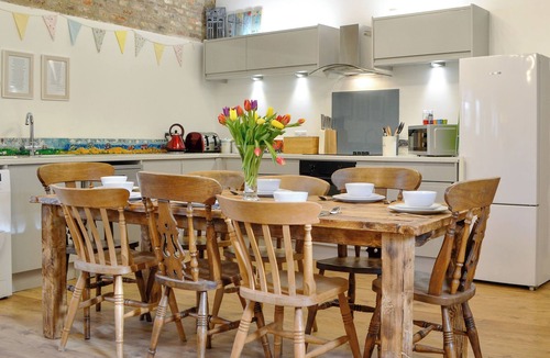 Mappleton Cottage | 4 bedroom accommodation in Driffield, near Bridlington