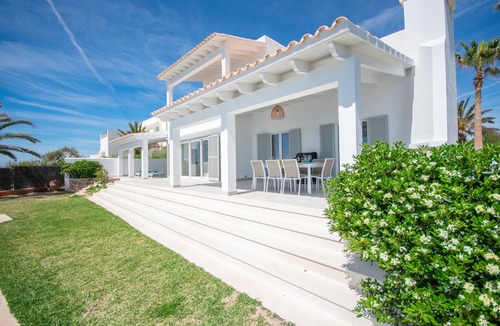 Cala Serena Ski Chalet | 44385 Luxury villa Kanani
