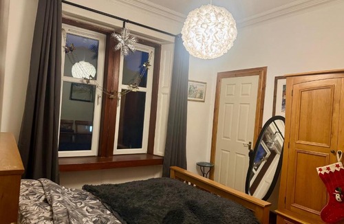 St Leonards Apartment | 4B Millhill Street