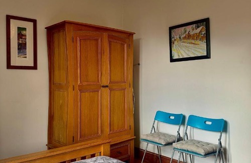 St Leonards Apartment | 4B Millhill Street