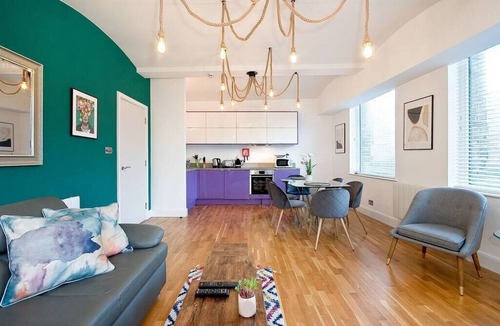 Clerkenwell Apartment | 4M sleeps 6 large Clerkenwell Warehouse Conversion