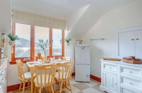Fearnan Cottage | 5 Bed in Aberfeldy (oc-86687)